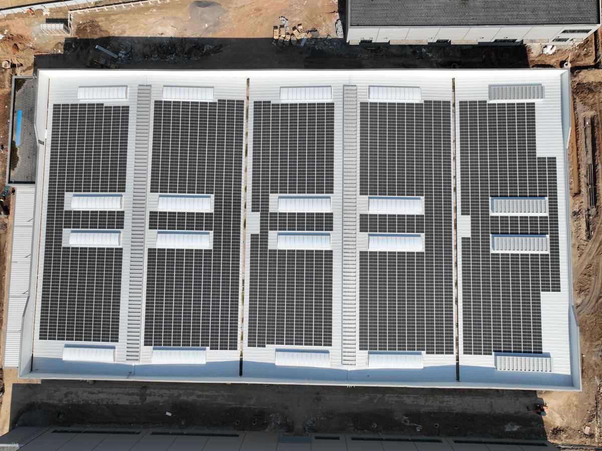 隆基青岛海诚欣6.02MW分布式BIPV项目 - 隆基绿能